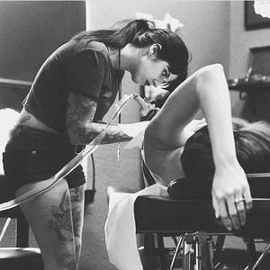 Meet your Posher, Kira